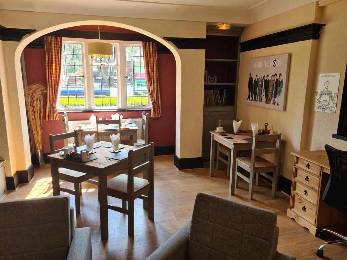 Tudor Lodge Hotel ノッティンガム エクステリア 写真
