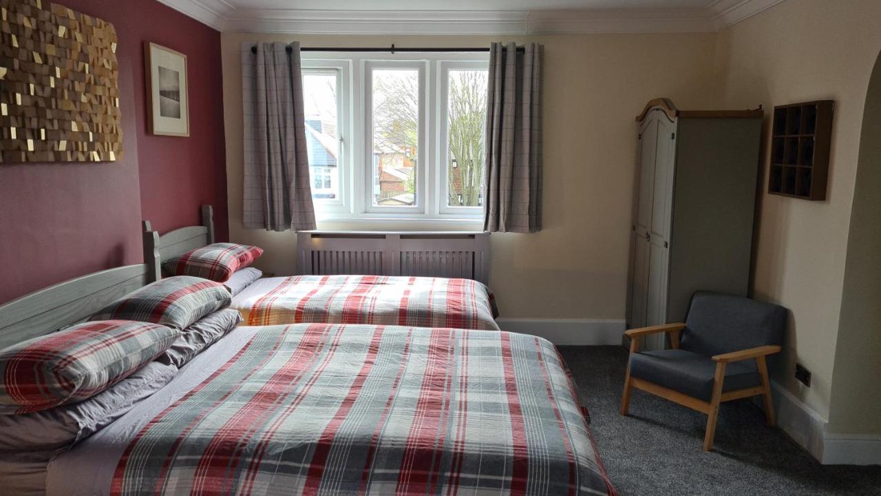 Tudor Lodge Hotel ノッティンガム エクステリア 写真